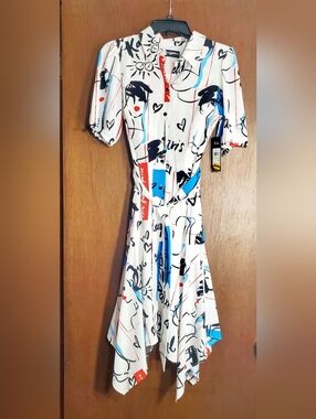 NWT Karl Lagerfield Paris Print Dress